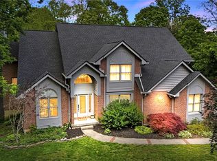 2570 River Bend Dr, Spring Valley, OH 45370