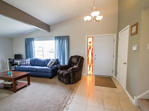 3rd image of 1165 Giesse Dr