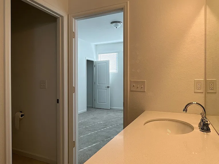 1914 Rosen Dr — Photo 29