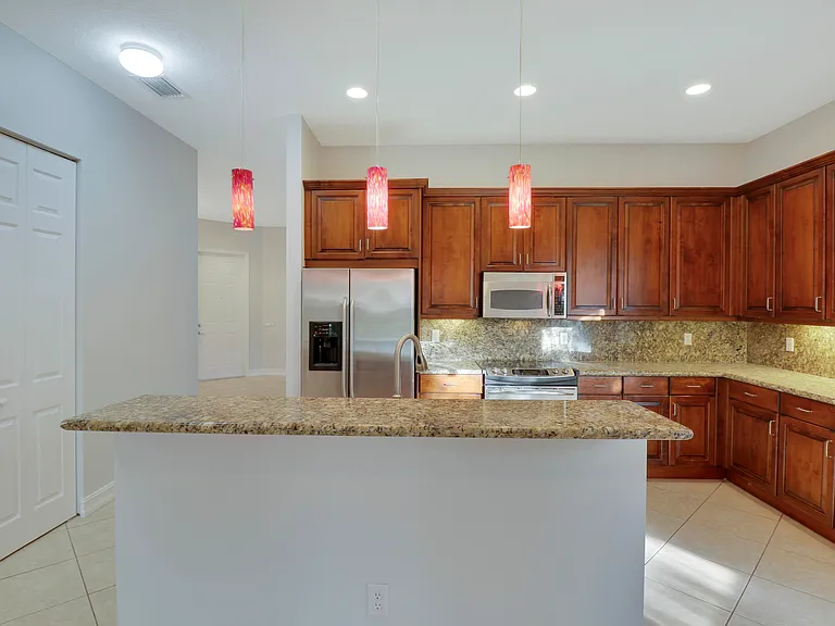 11351 Majestic Acres Ter — Photo 4