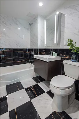 Rented by E Realty International Corp | media 11