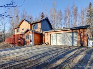 7051 E Aurora Hills Dr, Palmer, AK 99645