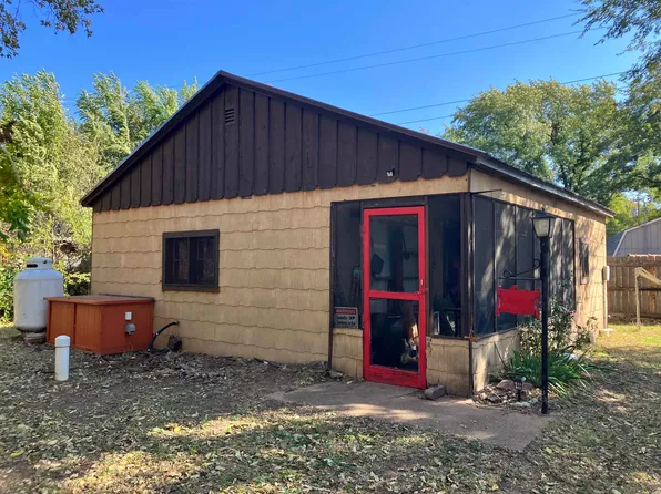 23950 Paradise Ln, Jet, OK 73749