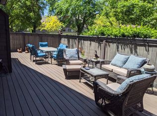 1382 Saint James Ct, Saint Helena, CA