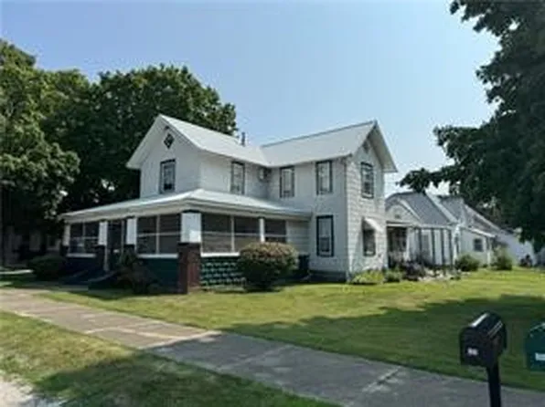 100 S Main St, Findlay, IL 62534