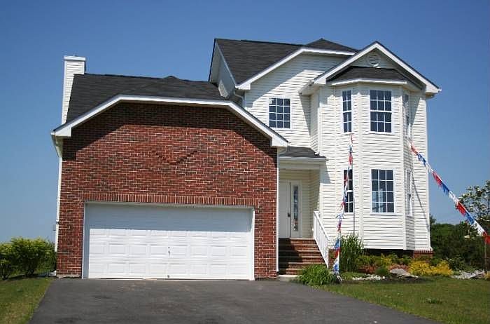 1002 Shira Ct
