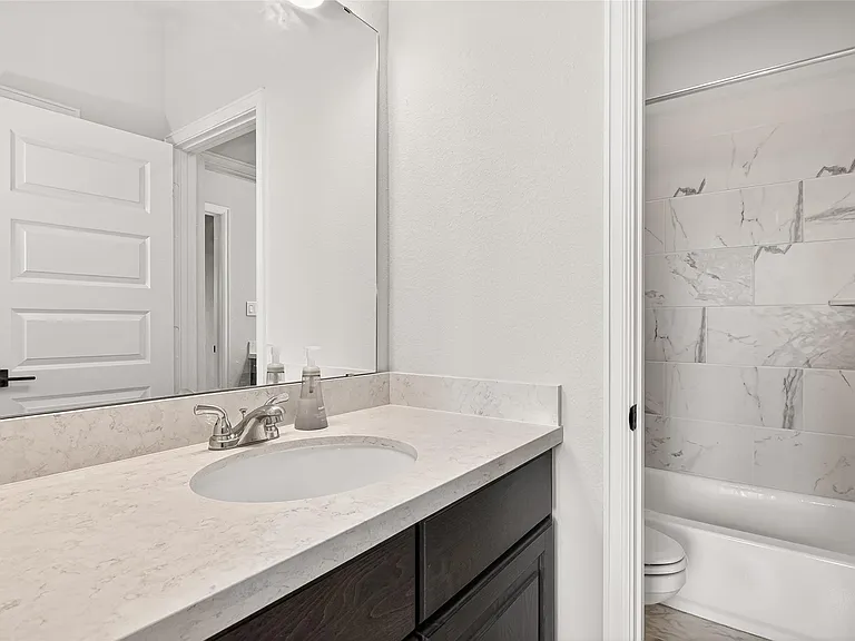 7438 Denali Dr — Photo 36