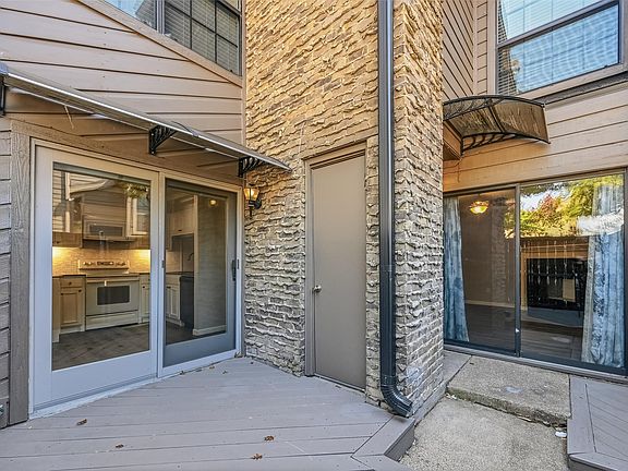 4th image of 333 Melrose Dr APT 16A