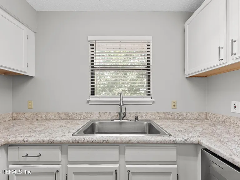3604 Morton St #2 — Photo 6