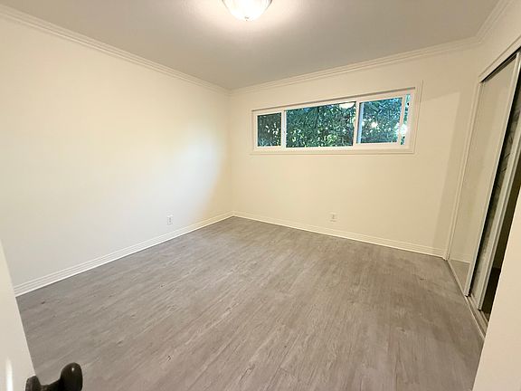 5th image of 6528 1/2 Priam Dr