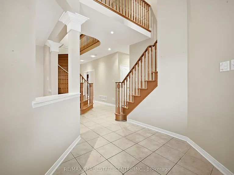 5218 Oscar Peterson Blvd — Photo 4