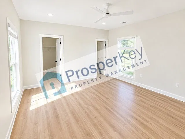 1391 Experiment St — Photo 4
