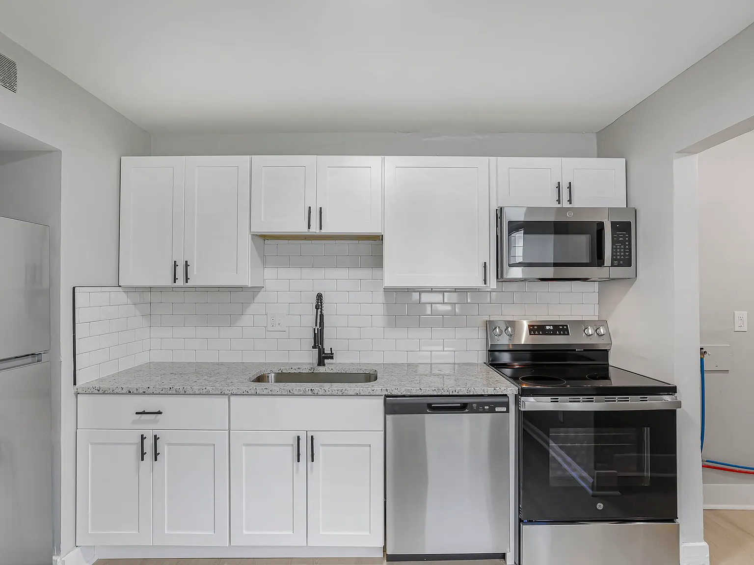 1259 E 16th Ave — Photo 4