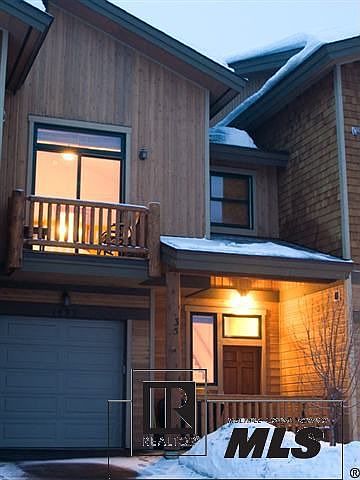 1st image of 1492 Moraine Cir