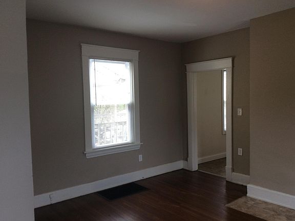 4th image of 4529 Homer Ave