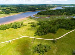 2 Meserve Point Rd, Machias, ME 04654