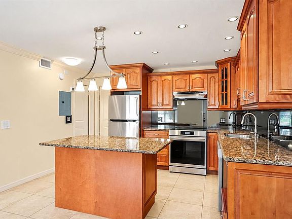 3rd image of 2000 WORLD PARKWAY BOULEVARD #2
