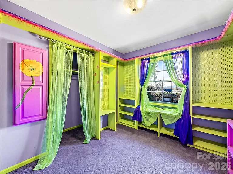 34 Southwicke Dr — Photo 13