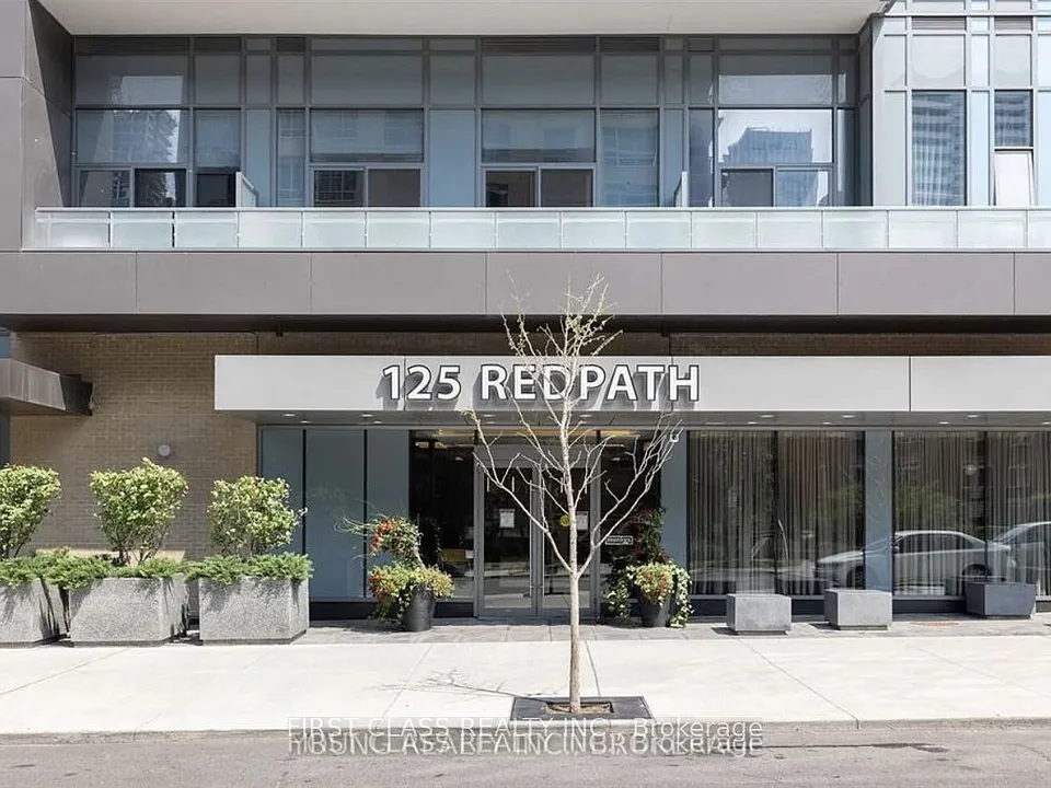 125 Redpath Ave #712