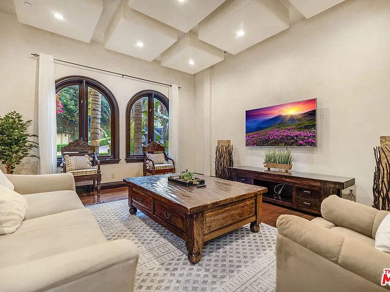 18607 Cassandra St — Photo 4