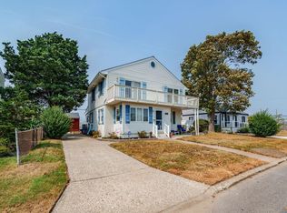 205 E Plaza Pl, Egg Harbor Township, NJ