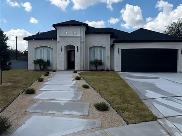 8003 N 49th Ln, McAllen, TX 78501