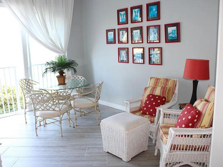 3 Harbour Isle Dr #204 — Photo 3