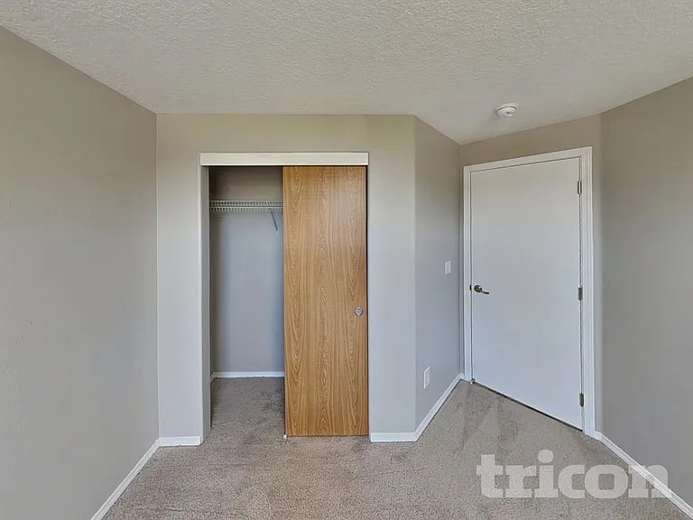 2419 NE 164th Ave — Photo 11