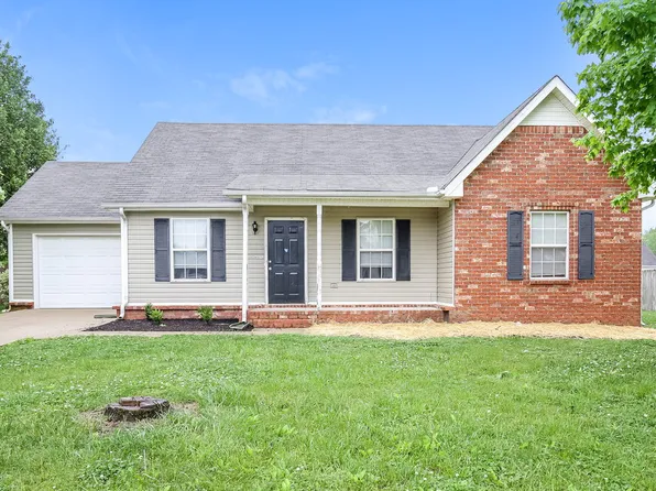 1723 Locerbie Dr, Murfreesboro, TN 37128
