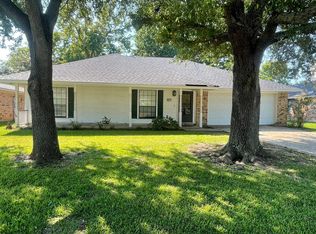 518 Glenwood St, Bossier City, LA 71111