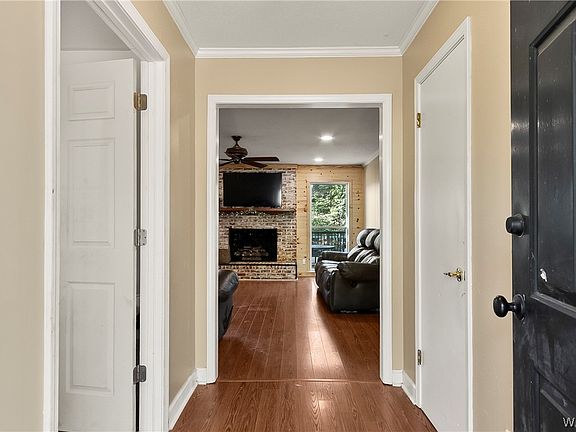 4th image of 805 Greystone St