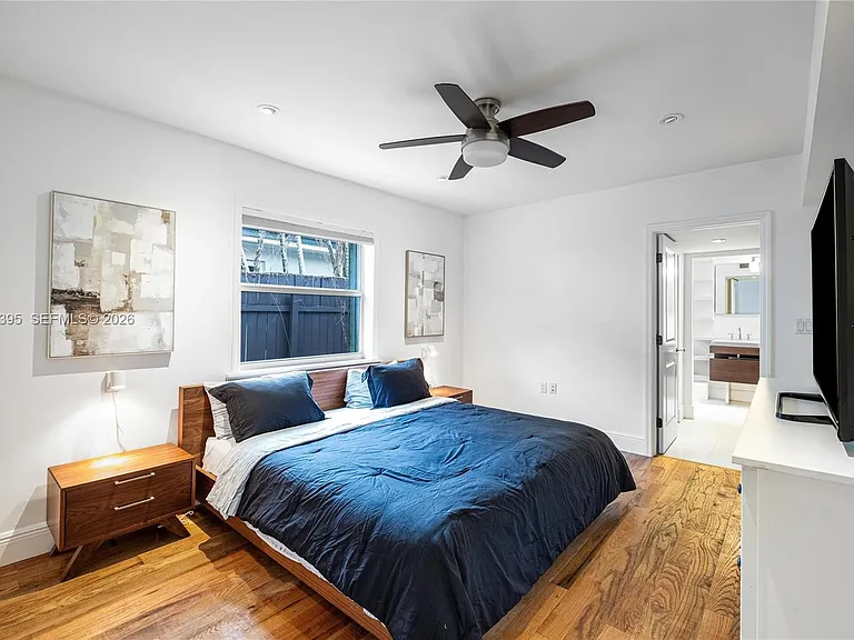 4150 Ventura Ave — Photo 25