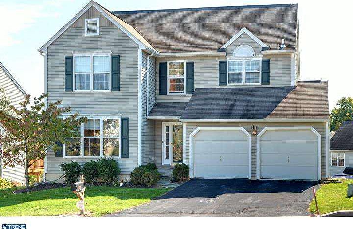 1st image of 535 Larkins Bridge Dr