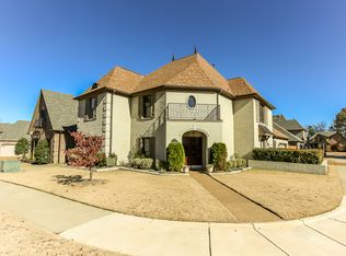 770 Southern Belle Dr, Collierville, TN 38017
