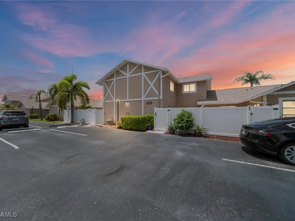 1111 SE 8th Ter APT 3B, Cape Coral, FL 33990