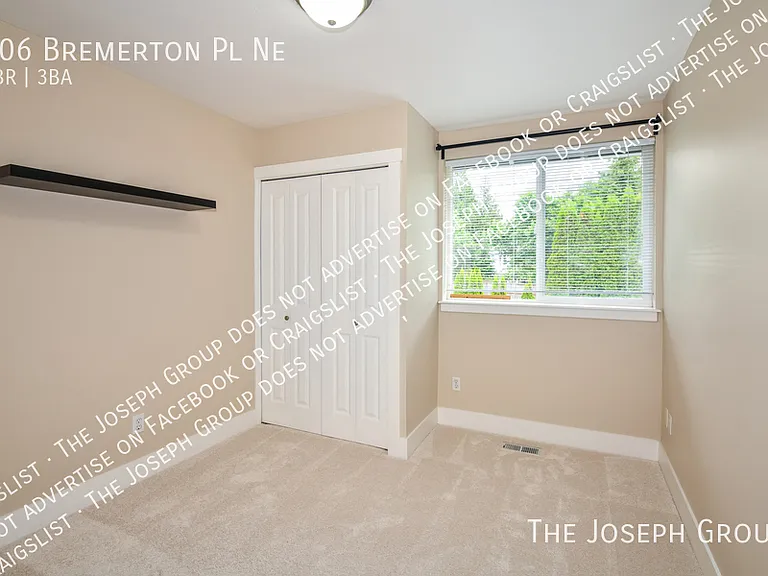706 Bremerton Pl NE — Photo 12