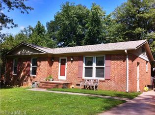 2607 Denise Dr, Greensboro, NC 27407