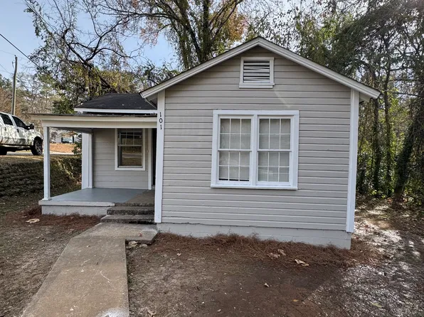 101 Mitchell Ave, Lagrange, GA 30240