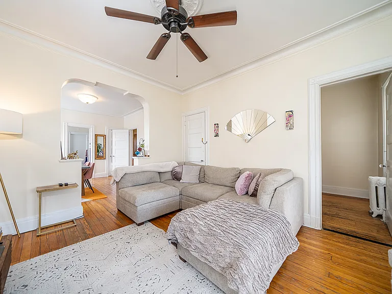508 Hudson Ave #3 — Photo 2