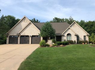 2777 Mayflower Rd, Green Bay, WI 54311