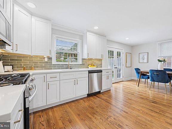 4th image of 7708 Lawnton St