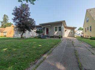 917 Minnesota St, Hibbing, MN 55746