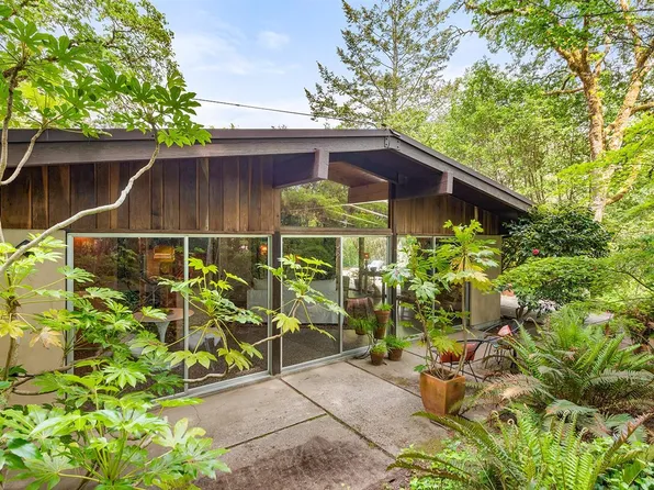 1450 Tilton Road, Sebastopol, CA 95472