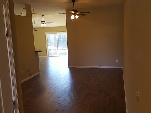 3rd image of 208 W Jayce Way