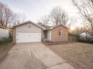 1110 E Kerr St, Springfield, MO 65803