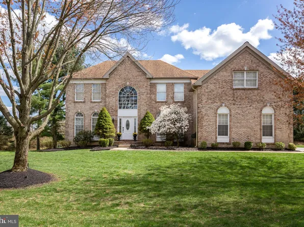 4 Alexandra Ct, Glen Mills, PA 19342