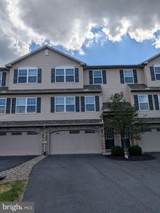 130 Old Schoolhouse Ln, Mechanicsburg, PA, 17055