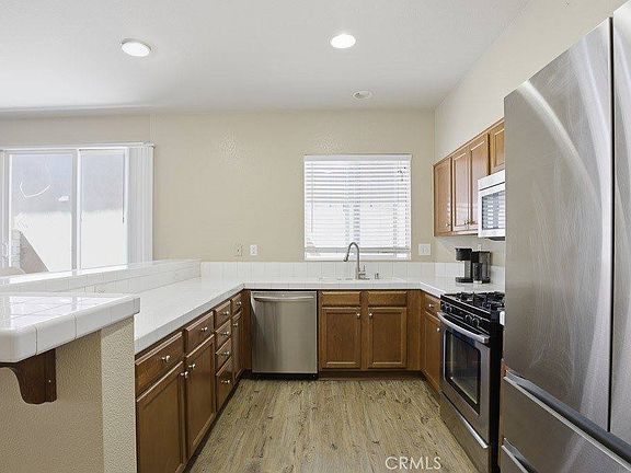 4th image of 2676 Greenwood Ct