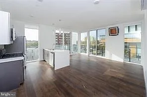 236 Thompson St #B408 — Photo 31