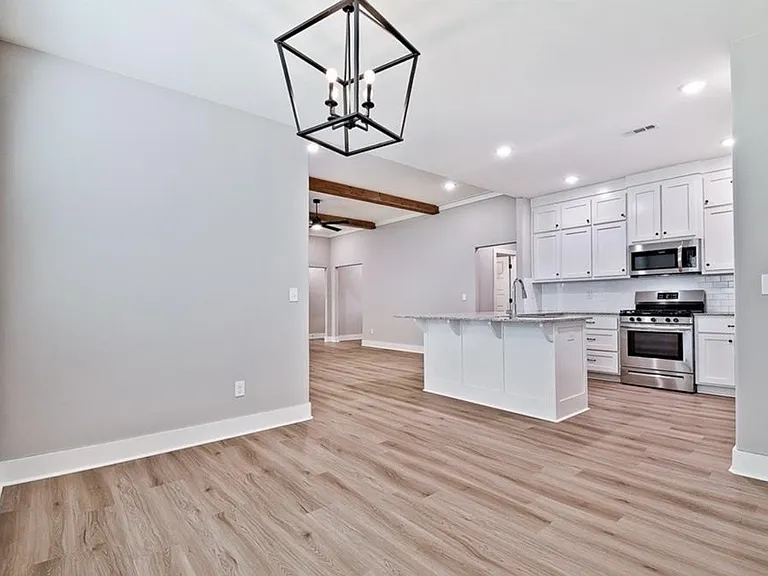 951 Sugar Loaf St — Photo 7